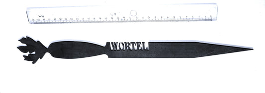 label met bovenaan een afbeelding "wortel" op en aan de zijkant staat en de naam van de groente op bij deze staat "wortel"