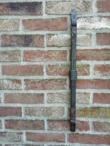 Handgesmeed smeedijzeren muuranker voor authentieke gevels