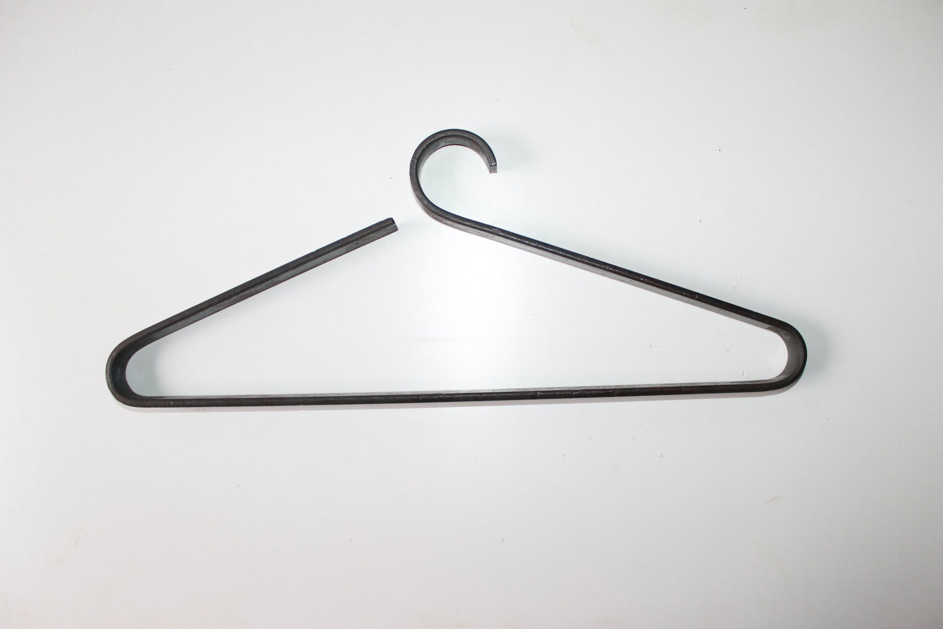 design smeedijzer staal ambacht kleerhanger