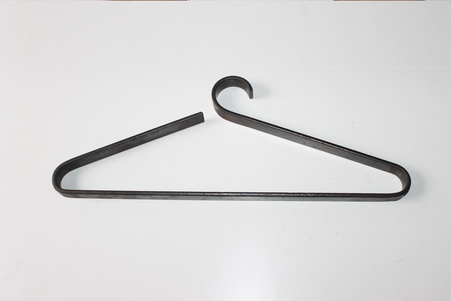 kleerhanger kapstok jasdrager smeedijzer